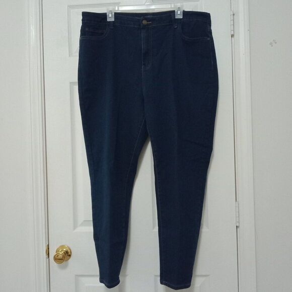 Stretch Skinny Jeans Medium Wash Plus Size 24 - Picture 2 of 8